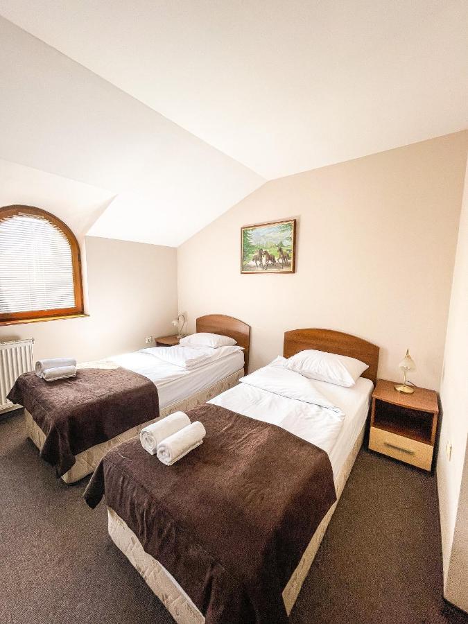 Family Hotel Palermo Tutrakan Extérieur photo