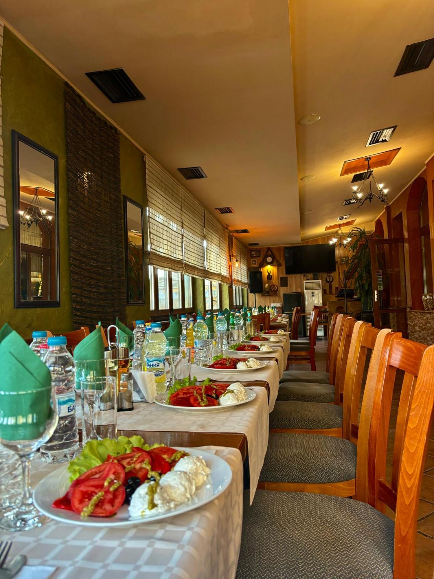 Family Hotel Palermo Tutrakan Extérieur photo